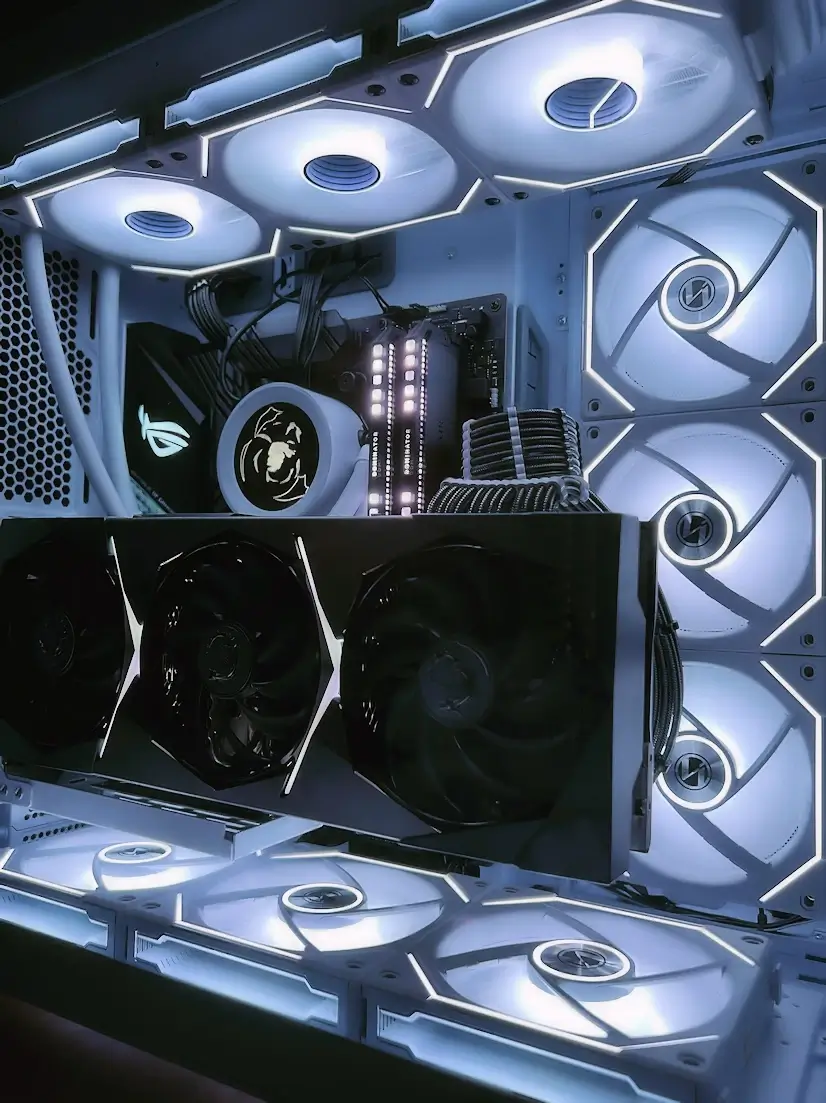 Informático Valdebebas - Montaje Hardware Gaming PC Fractal AMD Intel Domicilio Valdebebas